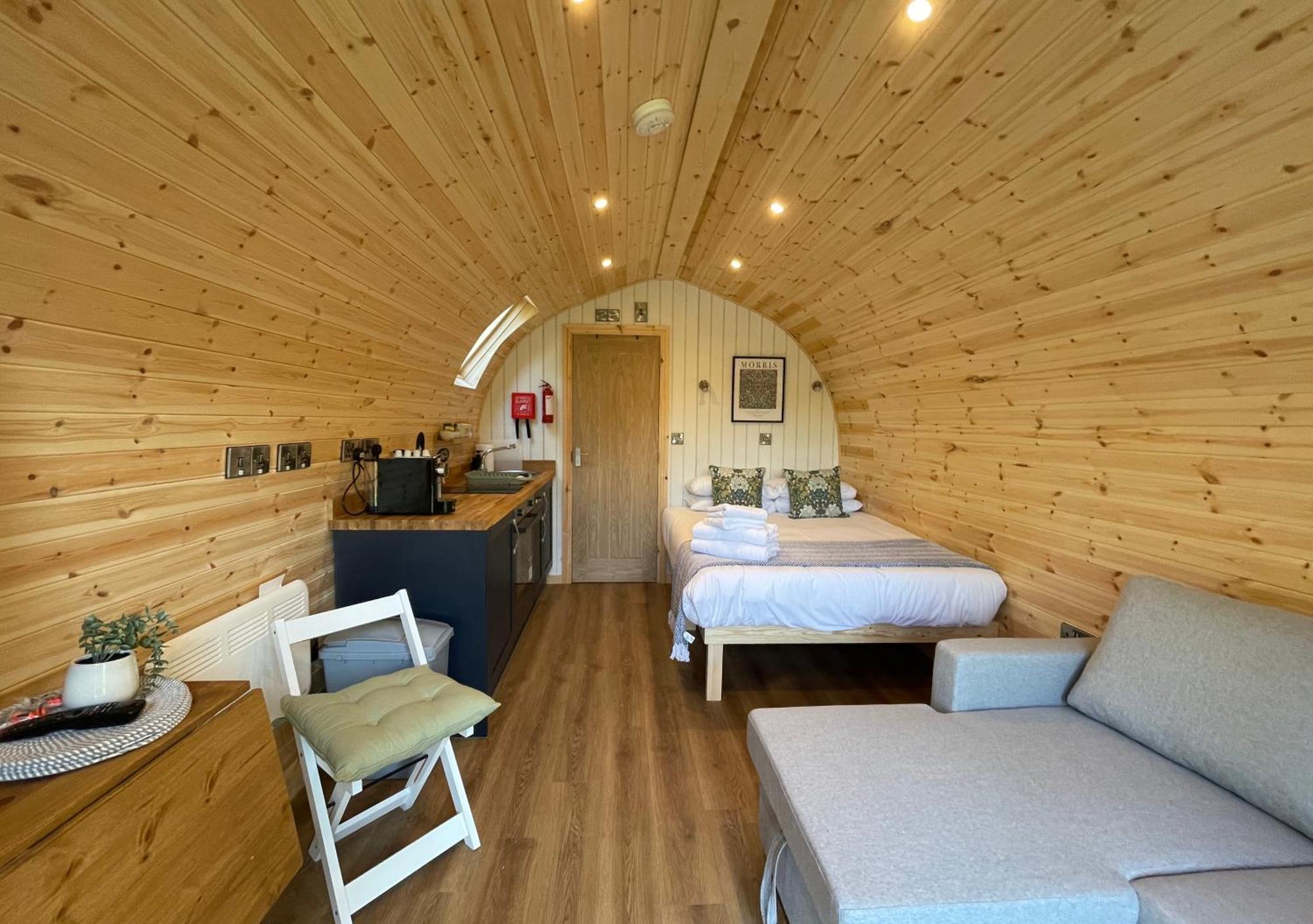 Great Hallingbury Lodges Exterior foto